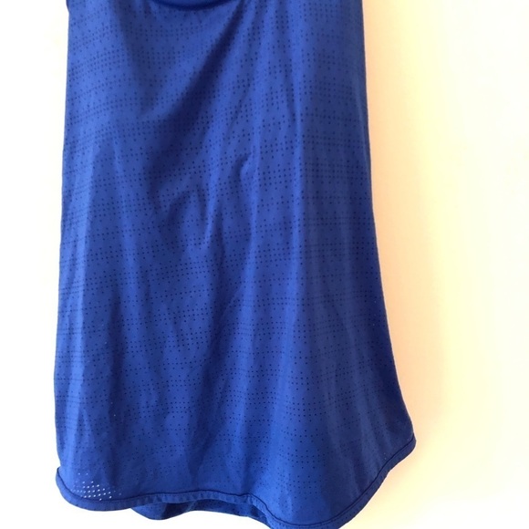 ATHLETA Full Force 2 in 1 Bra Tank - Picture 8 of 11